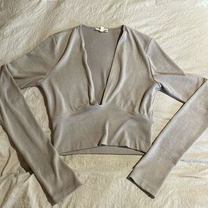 Aritzia Long Sleeve Crop Top
